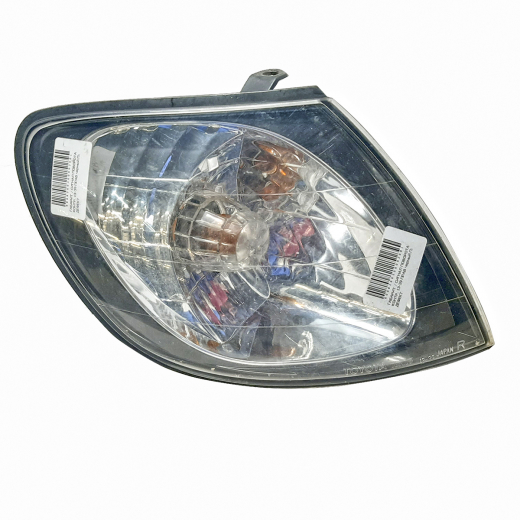 Габарит Toyota Spacio '98-'01 правый черный (13-39) контрактный
