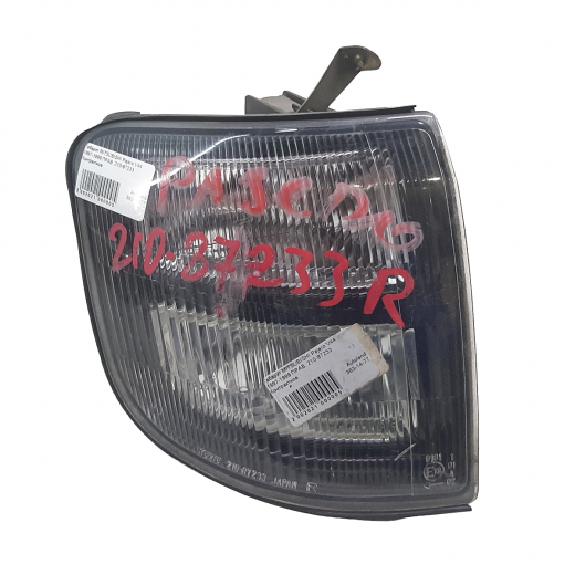 Габарит Mitsubishi Pajero '97-'99 правый (210-87233) контрактный