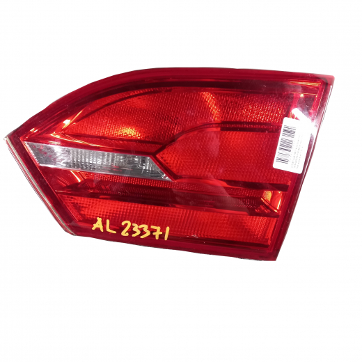 Стоп сигнал Volkswagen Jetta '10-'14 правый в крышку багажника (5C6945094) контрактный 